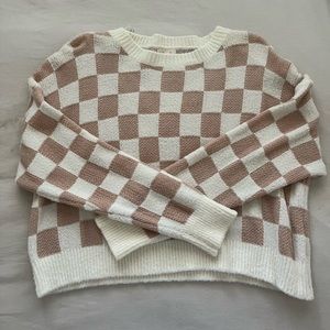 Cropped checkered sweater